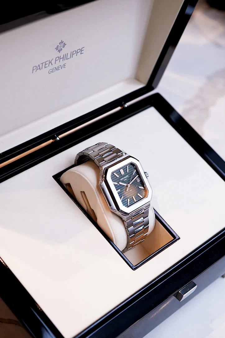 Dial detail of Patek Philippe 5821/1A Cubitus with olive green face and luminous hands, Swiss automatic stainless steel men’s watch – Global Sky Diamonds | GlobalSkyDiamond.com