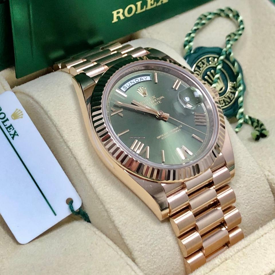 Rolex Day-Date 40 Olive Green Roman Dial 18K Everose Gold President Watch 228235 - Pre-Owned