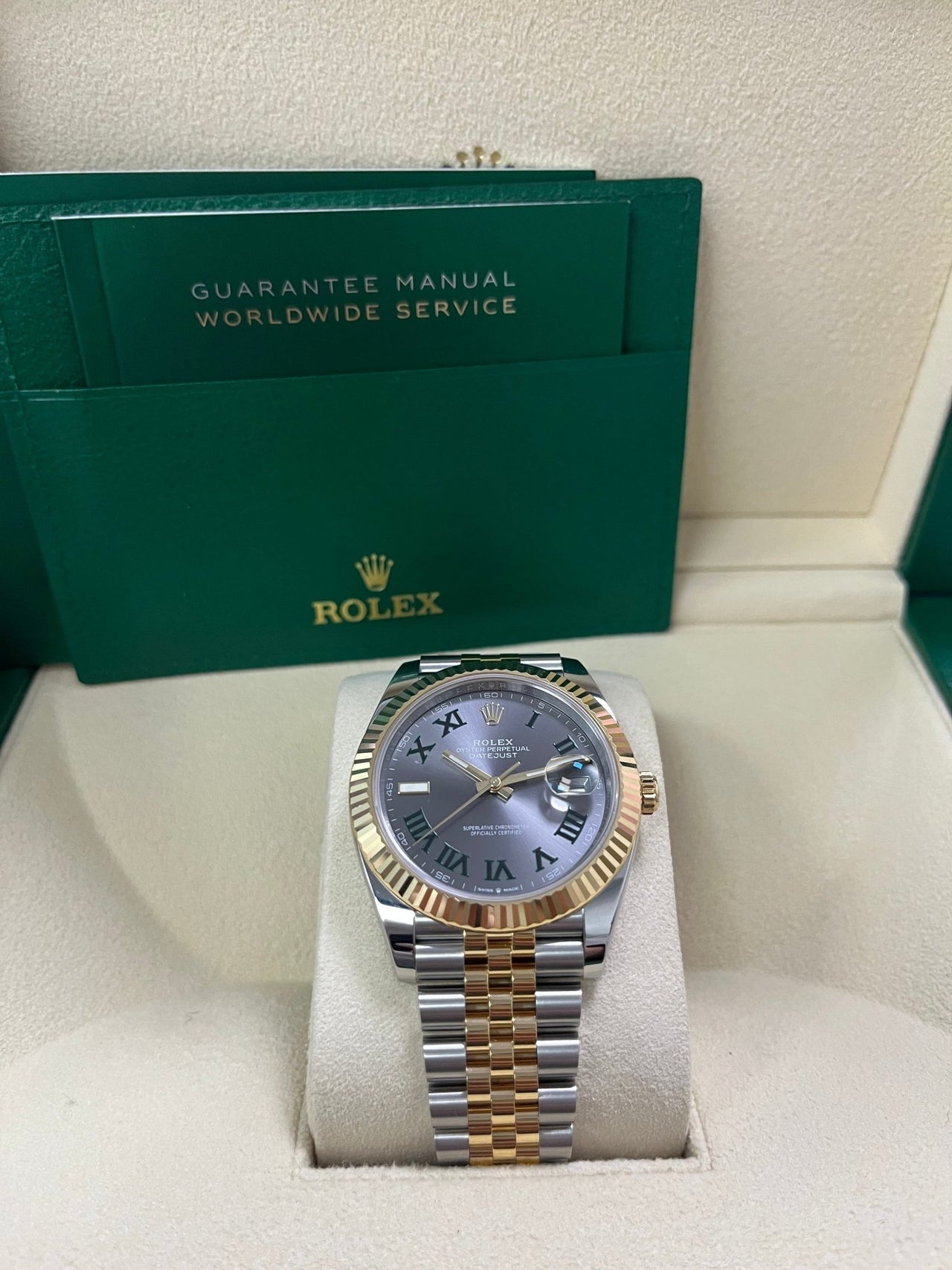 Full box set display of Rolex Datejust 126333 grey stick dial model – includes Rolex box, warranty card, booklet, and certificate – pre-owned 2025 Rolex for sale at Global Sky Diamonds – globalskydiamond.com