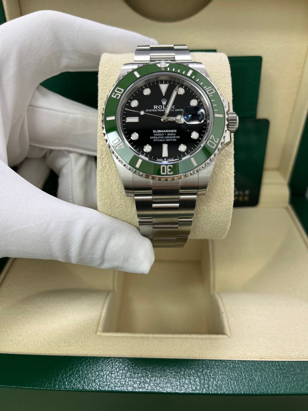 High-resolution image of Rolex Submariner 126610LV green bezel and black dial dive watch – pre-owned Rolex 2025 full set available now in NYC Diamond District – globalskydiamond.com